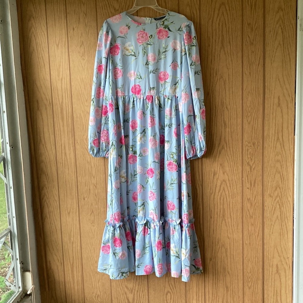 Floral Blue Maxi Dress